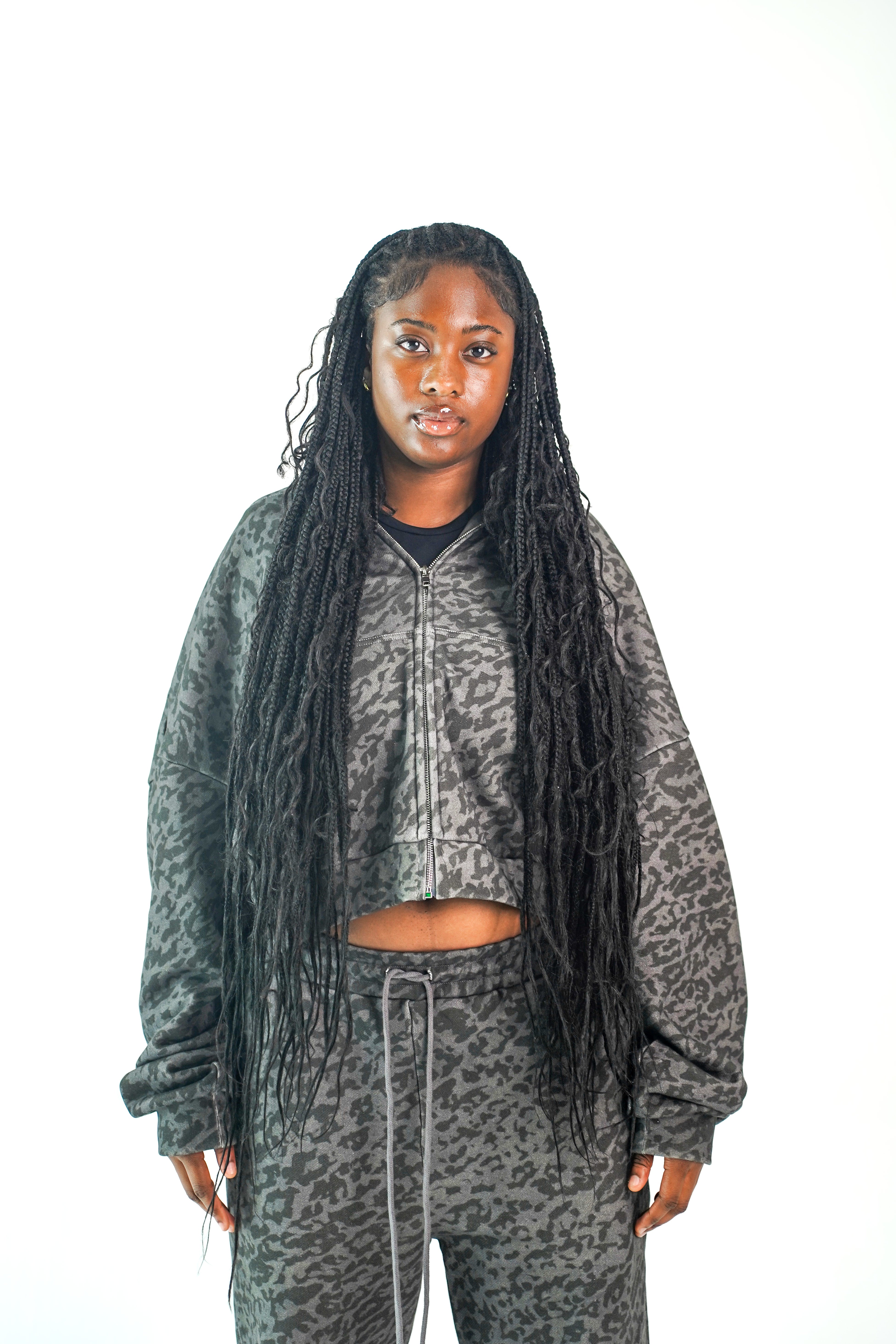 "Panthera" Zip-Up - Ebony